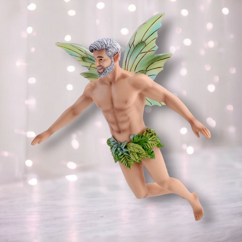 December Diamonds Feen-Ornament "Gideon" – Aus Kunstharz, Zum Aufhängen, Sammlerstück