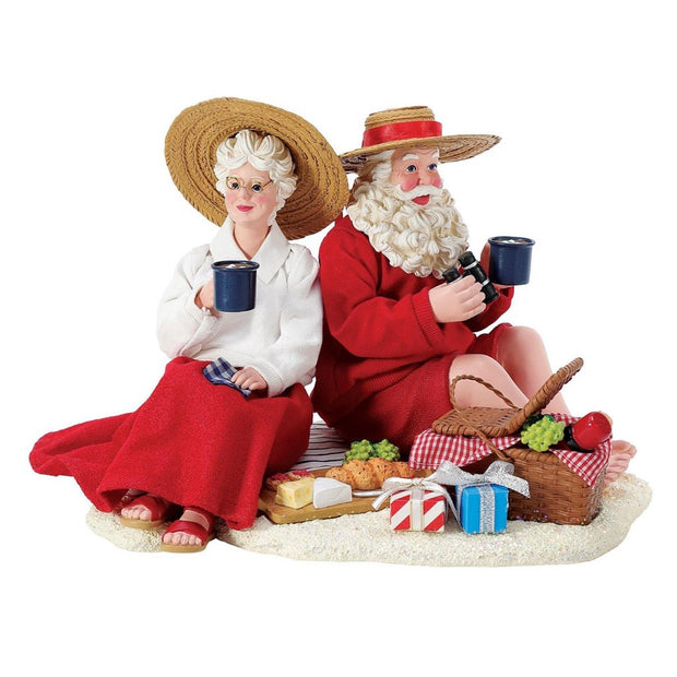 Possible Dreams Clothtique Life Is A Picnic Santa & Mrs. Claus Figurine