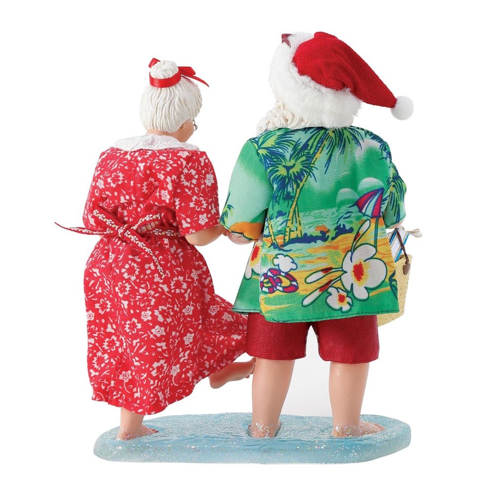 Possible Dreams Clothtique A Walk On The Beach Santa & Mrs. Claus Figurine