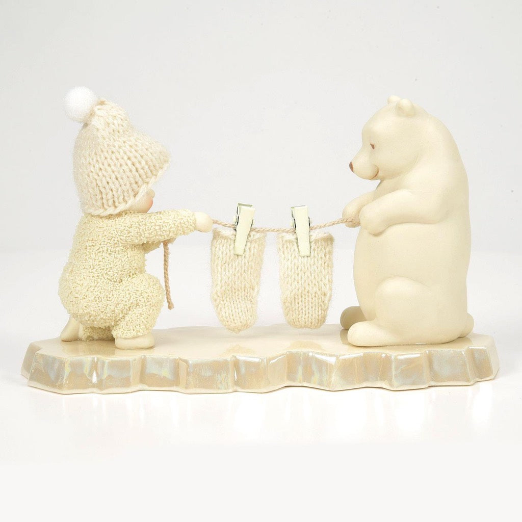 Snowbabies The Stockings Are Hung Figurine
