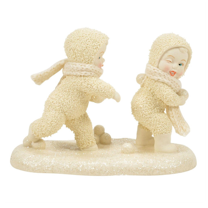 Snowbabies Snowball Fight! Figurine