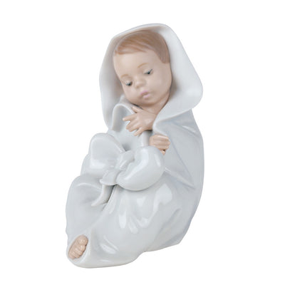 Nao by Lladro All Bundled Up Figurine