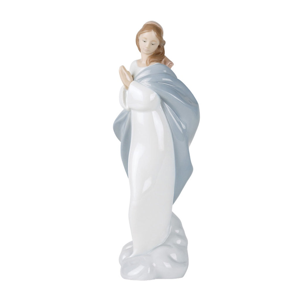 Nao by Lladro Holy Mary Figurine – Annual Ornaments