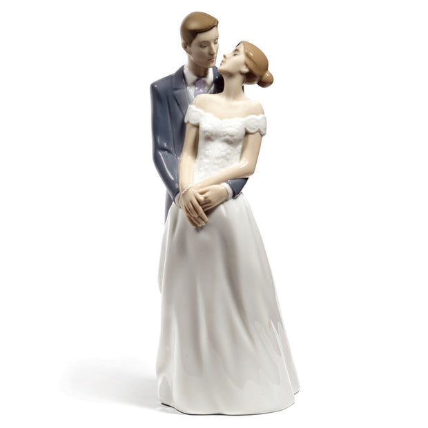 Nao by Lladro Unforgettable Day Figurine
