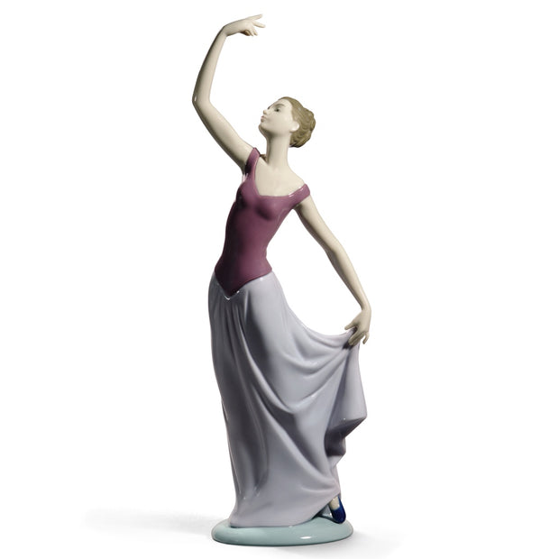 Nao by Lladro The Dance Is Over Figurine (Special Edition)