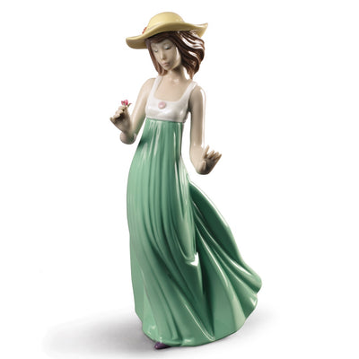 Nao by Lladro Gentle Breeze Figurine (Special Edition)